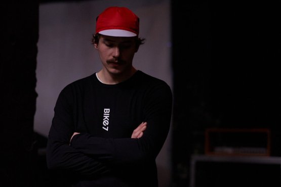 cycling cap red