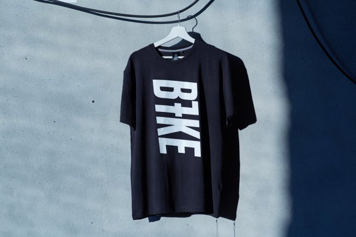 t-shirt B7KE large print front - Velikost: M